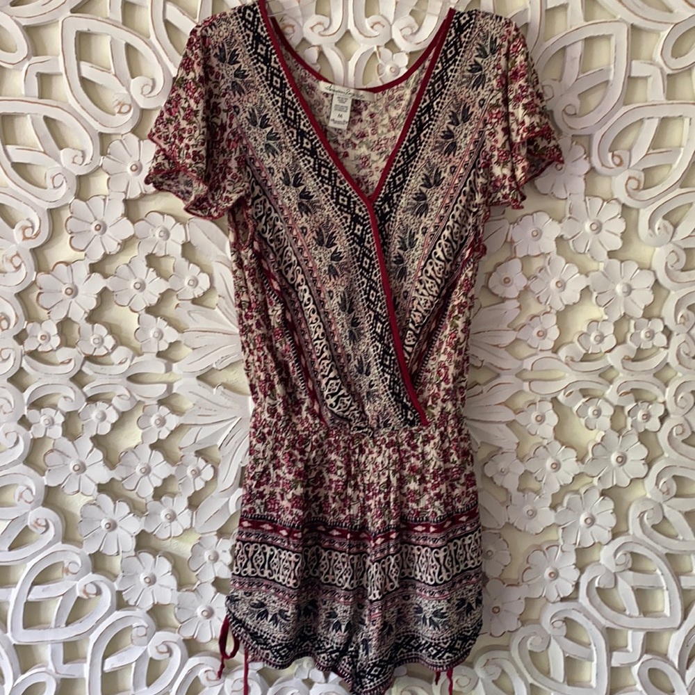 American rag cie floral romper with pockets size M